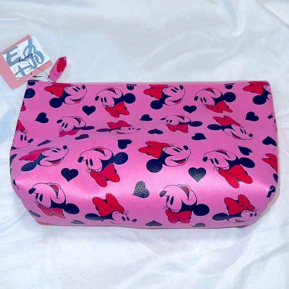 Disney Accessories - Minnie Mouse Cosmetic Travel Bag 💖 Brand New!